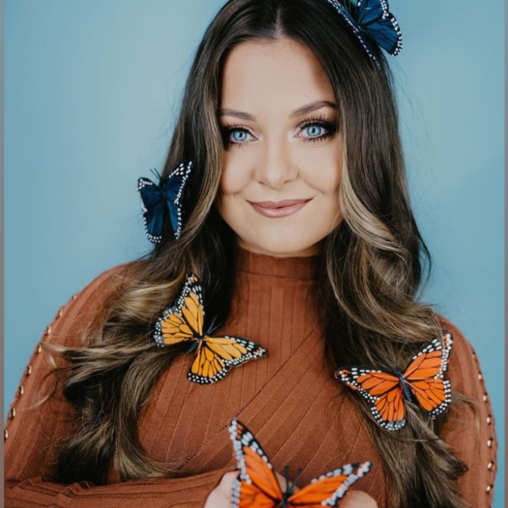 Meet your Posher, Taylor